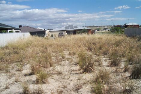 74 Wintergreene Dr, Bennett Springs, WA 6063