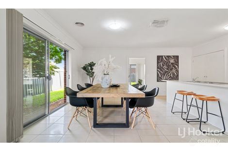 Property photo of 45 Basinview Drive Tarneit VIC 3029