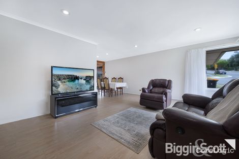 Property photo of 48 Florey Crescent Mulgrave VIC 3170