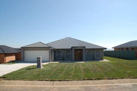 33 Swanbrooke St, Windradyne, NSW 2795