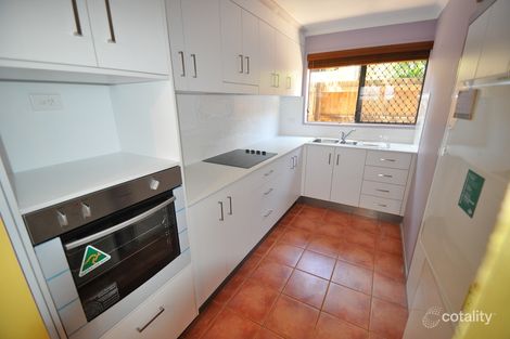 Property photo of 2/8 Keppel Street Meikleville Hill QLD 4703