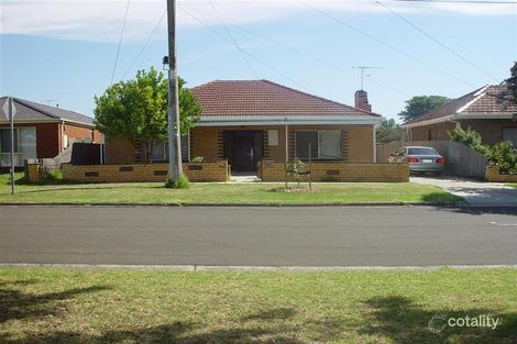 6 Bedser St, Sunshine North, VIC 3020