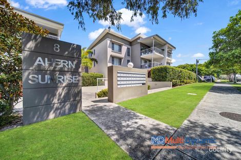 Property photo of 2/8-10 Ahern Street Labrador QLD 4215