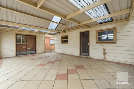 Property photo of 63 McArthur Avenue St Albans VIC 3021