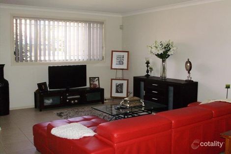 Property photo of 9/25-29 Boomerang Road Edensor Park NSW 2176