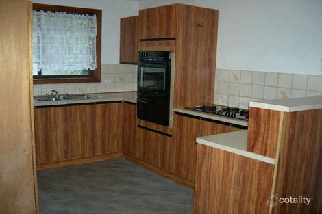 Property photo of 4 Barr Road Happy Valley SA 5159