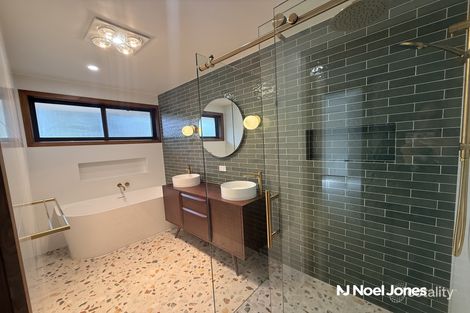 2/4 Iramoo St, Balwyn, VIC 3103