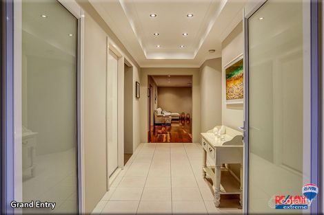Property photo of 16 Jindalee Boulevard Jindalee WA 6036