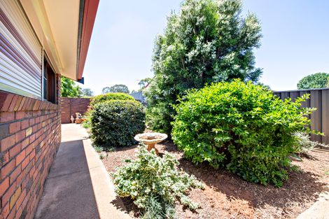 19 Buckingham Dr, Dubbo, NSW 2830