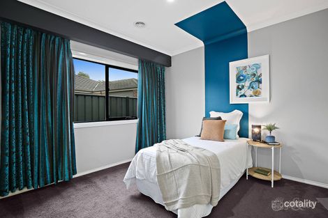 Property photo of 86 Heather Grove Clyde North VIC 3978