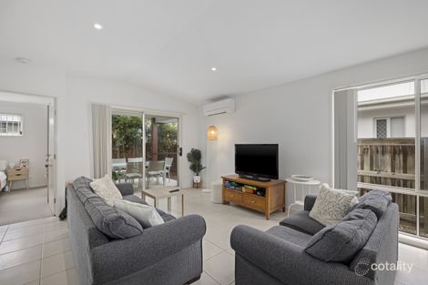 Property photo of 11 Osprey Drive Birtinya QLD 4575