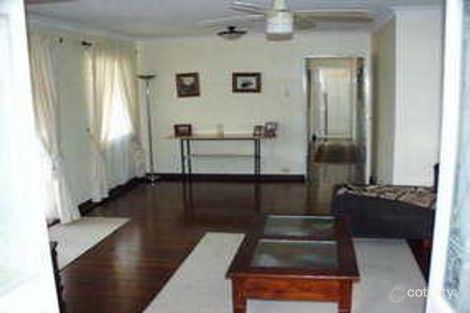 Property photo of 3 Meakers Way Girrawheen WA 6064