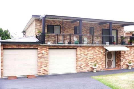 13 Victor Ave, Valentine, NSW 2280