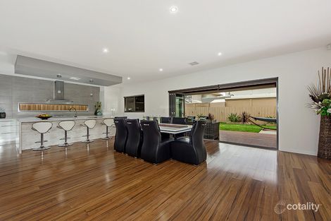 Property photo of 33 Tudor Rose Crescent Sydenham VIC 3037