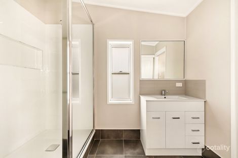 Property photo of 8 Leonard Street East Toowoomba QLD 4350