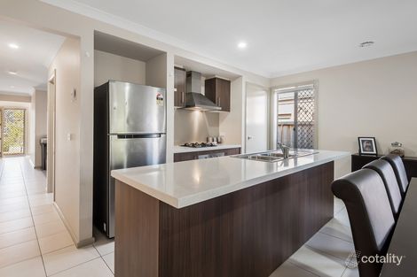 Property photo of 8 Veneto Grove Greenvale VIC 3059