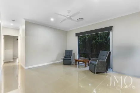 Property photo of 6 Cedarton Crescent Ormeau QLD 4208