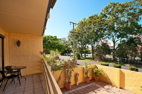 Property photo of 5/23 Hooker Boulevard Broadbeach Waters QLD 4218