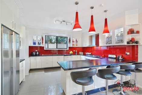 Property photo of 107 Oxford Road Ingleburn NSW 2565