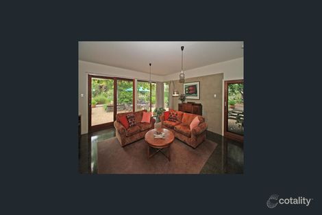 Property photo of 3 Glenns Court Woodend VIC 3442