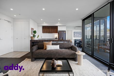 Property photo of 33/2 Henshall Way Macquarie ACT 2614