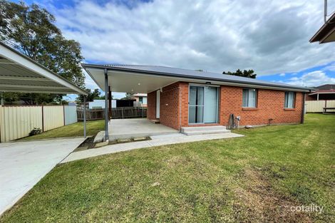 4 Thursby St, Tenambit, NSW 2323