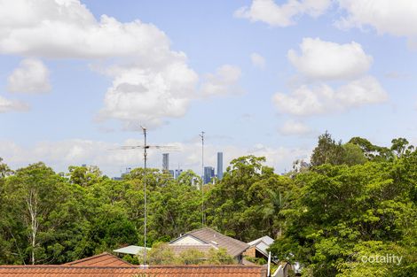 Property photo of 32 Tristania Drive Bardon QLD 4065