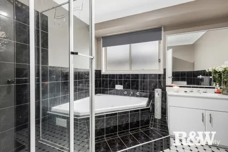 Property photo of 50 Warimi Close Rooty Hill NSW 2766