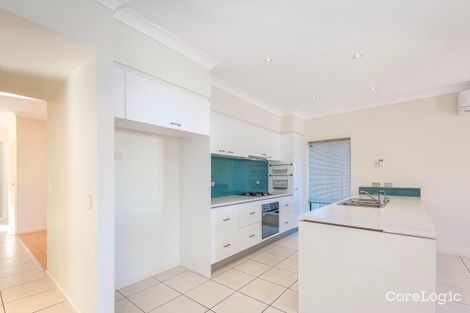 Property photo of 25 Highcrest Circuit Molendinar QLD 4214