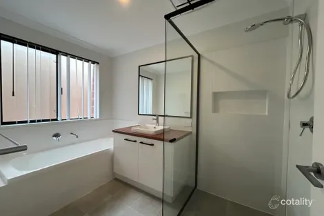 Property photo of 44 Armstrong Approach Bellevue WA 6056