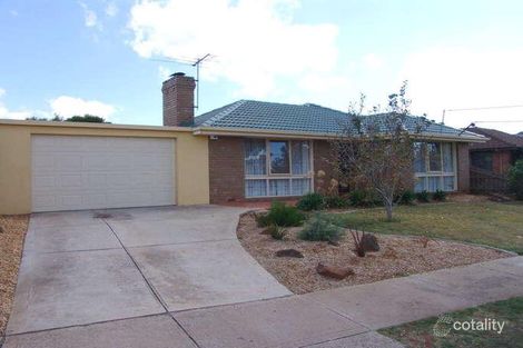 Property photo of 23 Derwent Road Werribee VIC 3030