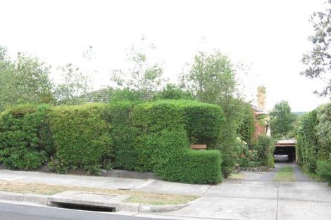 22 Carawatha Rd, Doncaster, VIC 3108