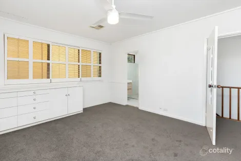 Property photo of 8 Robert Street Dalkeith WA 6009