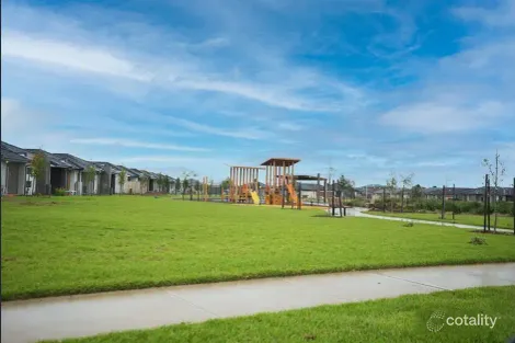 Property photo of 21 Mansfield Drive Werribee VIC 3030