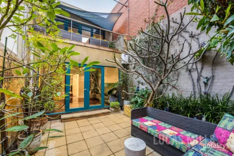 Property photo of 229 Dryburgh Street North Melbourne VIC 3051