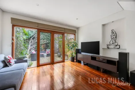 Property photo of 229 Dryburgh Street North Melbourne VIC 3051