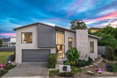 Property photo of 38 Trinity Point Drive Morisset Park NSW 2264