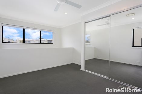 Property photo of 94 Fairwater Boulevard Blacktown NSW 2148