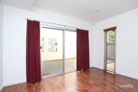 Property photo of 15 Vinrace Street Adelaide SA 5000