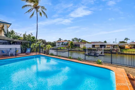 Property photo of 11 Ensenada Court Broadbeach Waters QLD 4218