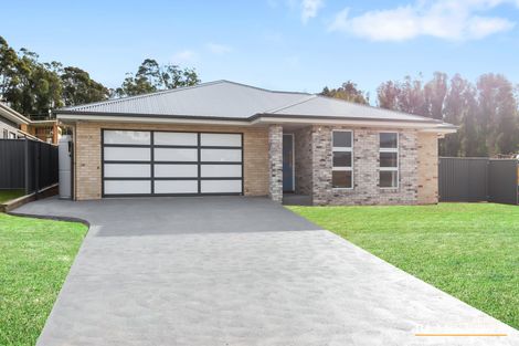 7 Mckenzies Cres, Malua Bay, NSW 2536