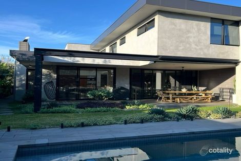 26 Canadian Bay Rd, Mount Eliza, VIC 3930