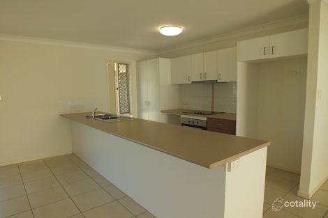 Property photo of 4 Scenic Drive Emerald QLD 4720