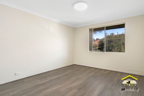 9/4 Mead Dr, Chipping Norton, NSW 2170