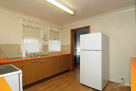 Property photo of 8 Ellesmere Street Booragul NSW 2284