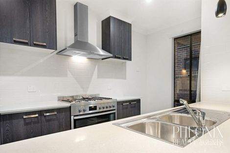Property photo of 4 Manda Circuit Tarneit VIC 3029
