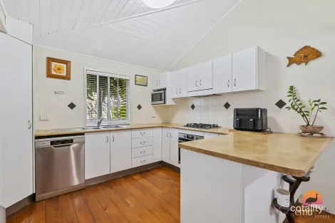 Property photo of 11 Trafalgar Street Emu Park QLD 4710