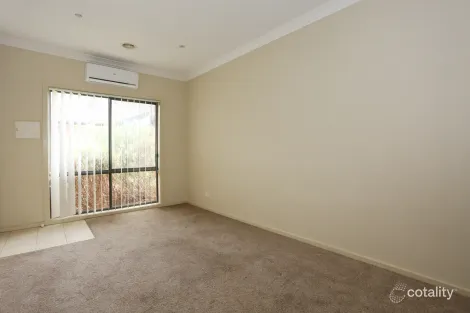 Property photo of 3/50-52 Wilson Road Melton South VIC 3338