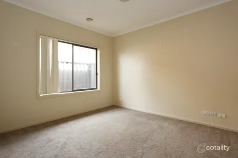 Property photo of 3/50-52 Wilson Road Melton South VIC 3338