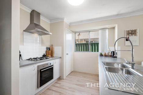 Property photo of 4/35 Myles Road Swan View WA 6056
